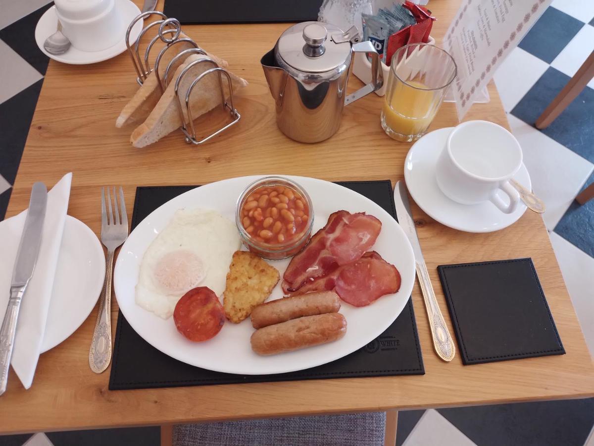 Guest house Linroy Guest House 4*