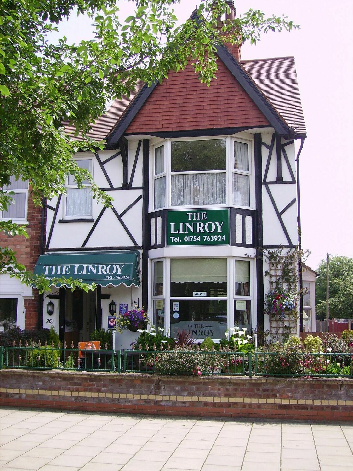 Linroy Guest House Guest house